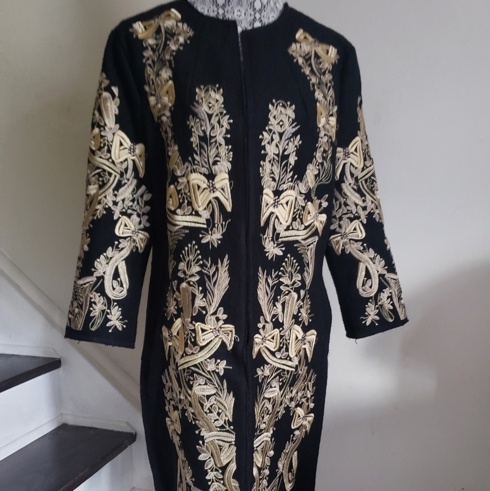 Embroidery Wool Coat - Picture 5 of 16